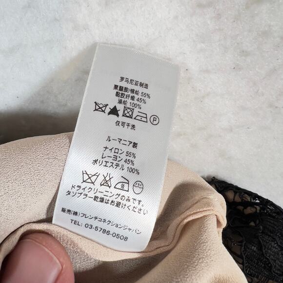 French Connection A-Line Micro-Mini Skirt Lace Woman 6 Black Lace Beige Lining - Picture 13 of 14